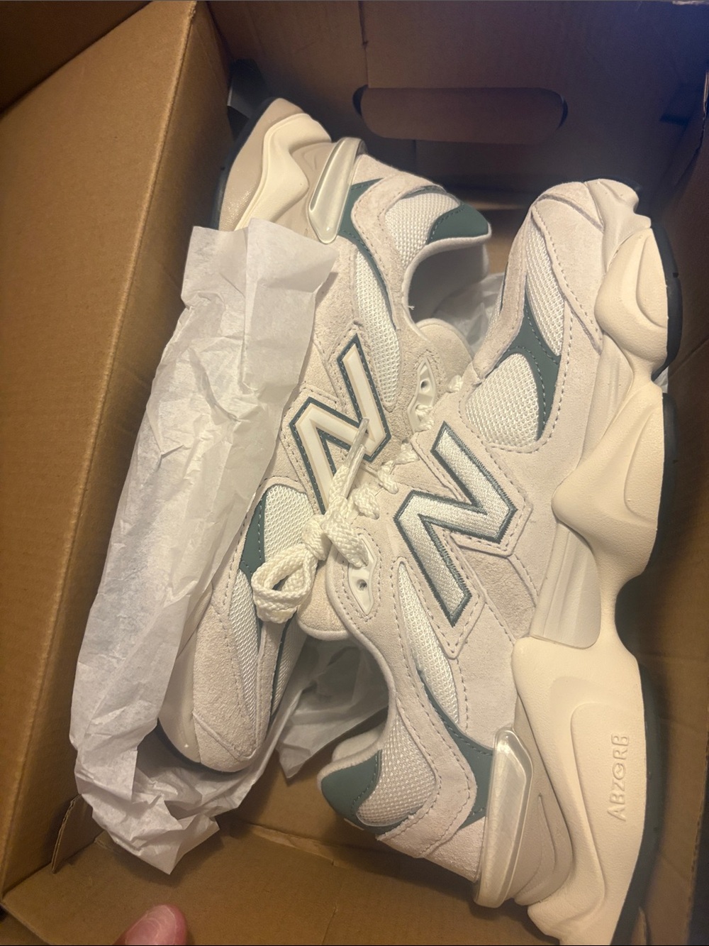 New Balance Cream & Sage Chunky Trainer